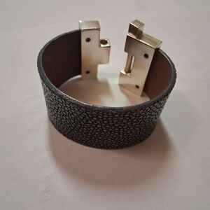 Wide Black Textured Leather Cuff Bracelet with Silver-Tone Clasp